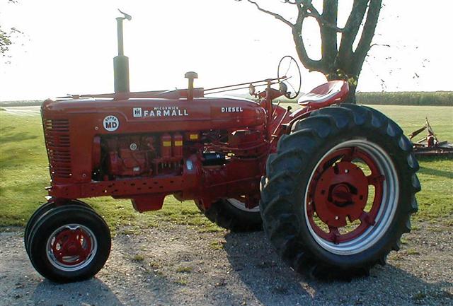 Farmall Super M Diesel Tractor