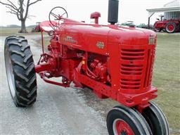 Farmall 400 Tractor