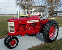 Farmall 450 Diesel Tractor