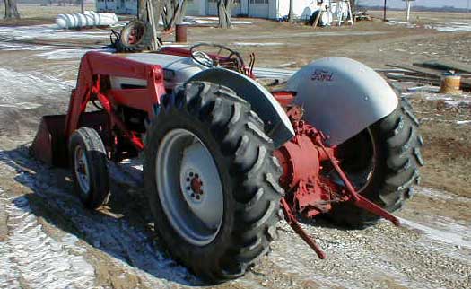 Ford 800 series tractor with Hydraulic loader for sale
